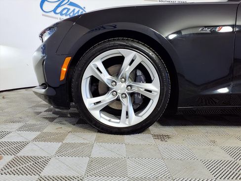 Used 2021 Chevrolet Camaro LT image 7