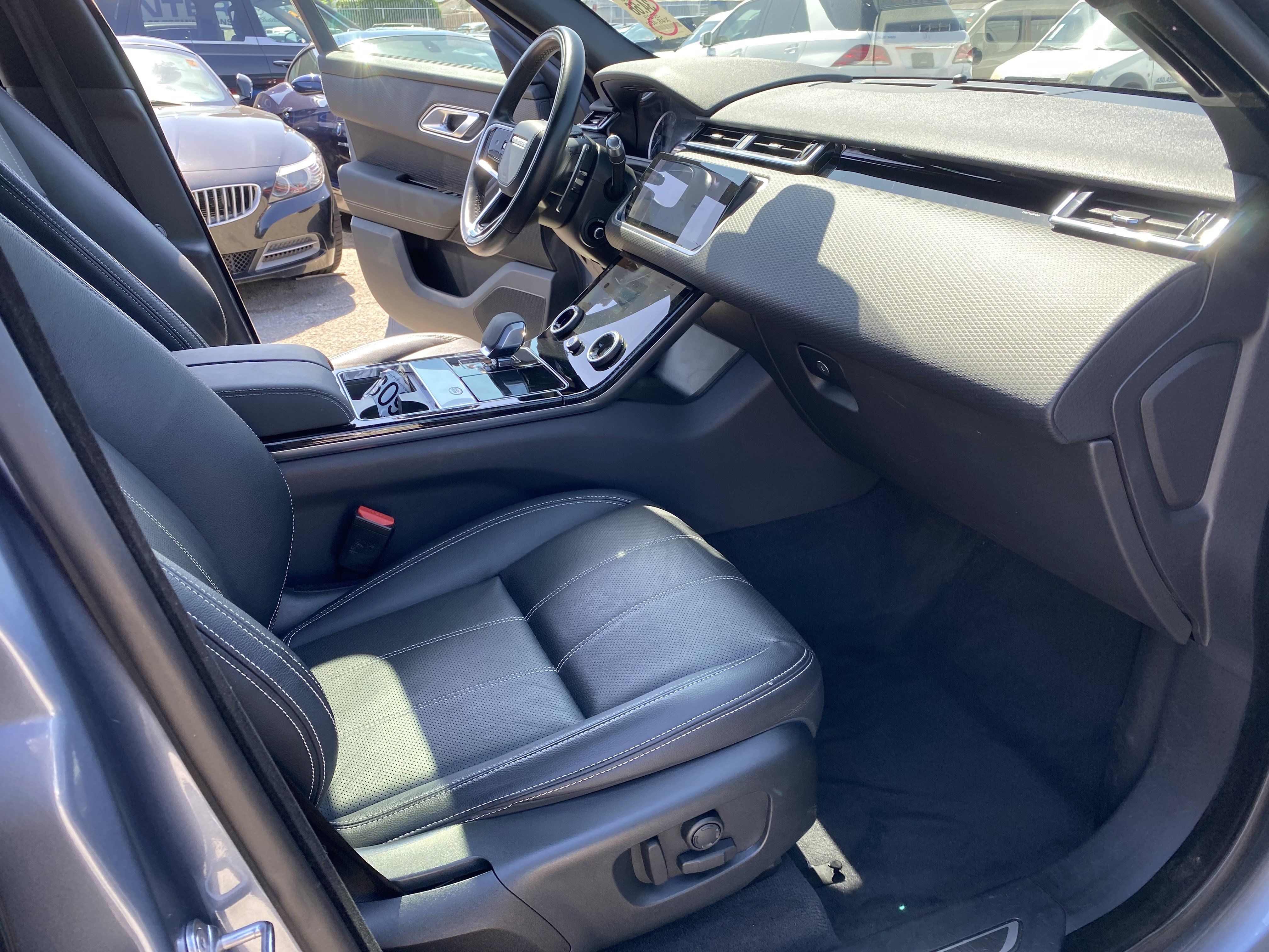 Used 2022 Land Rover Range Rover Velar R-Dynamic S AWD/4WD image 23