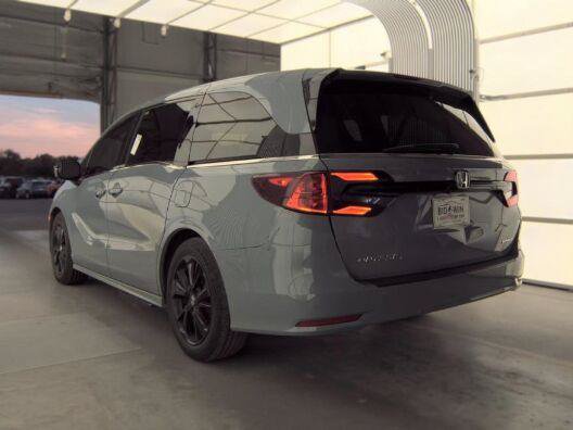 Used 2024 Honda Odyssey Sport image 7