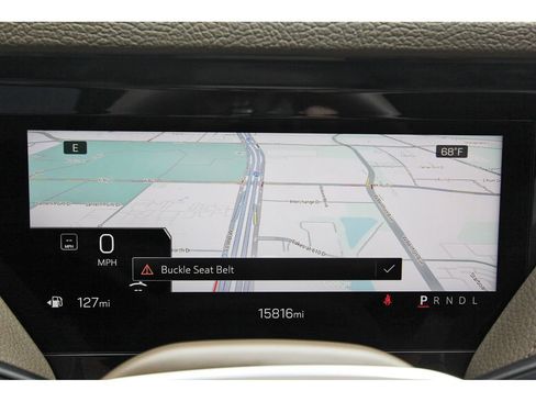 Used 2025 GMC Yukon XL Denali w/ Sun & Power Step Package image 14