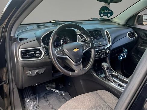 Used 2022 Chevrolet Equinox LT AWD/4WD image 17