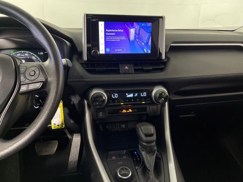 Certified 2025 Toyota RAV4 LE image 16