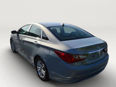 Used 2013 Hyundai Sonata GLS w/ Popular Equipment Pkg FWD image 6