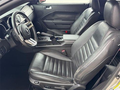 Used 2009 Ford Mustang GT Premium image 9