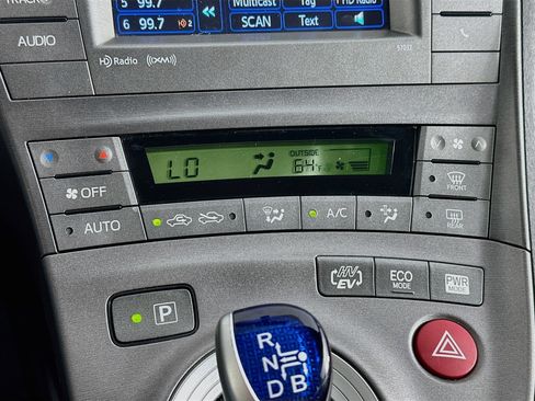 Used 2012 Toyota Prius Prime Plug-In Hybrid FWD image 22