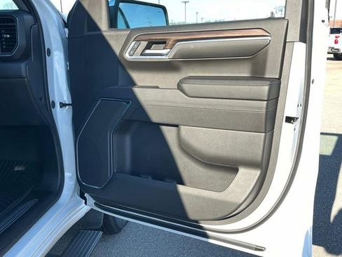 Certified 2024 Chevrolet Silverado 1500 LT w/ Safety Package image 23