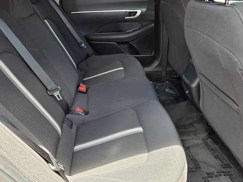 Certified 2023 Hyundai Sonata SE w/ Preferred Accessory Package FWD image 14