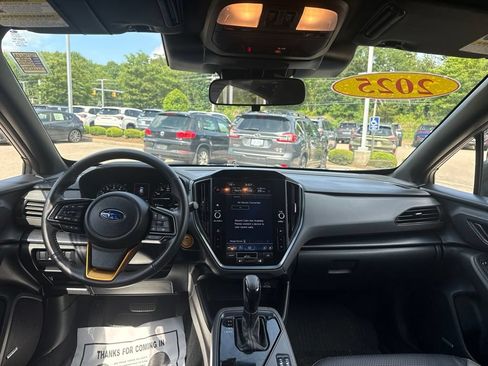 Used 2025 Subaru Crosstrek 2.5i Wilderness AWD/4WD image 8