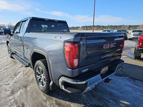 Used 2021 GMC Sierra 1500 SLE w/ X31 Off-Road Package image 3