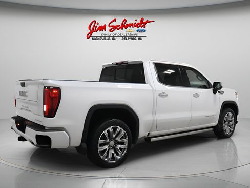 Used 2024 GMC Sierra 1500 Denali AWD/4WD image 6