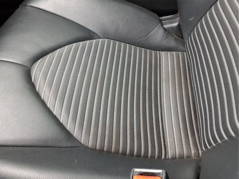 Used 2023 Toyota Camry SE image 26