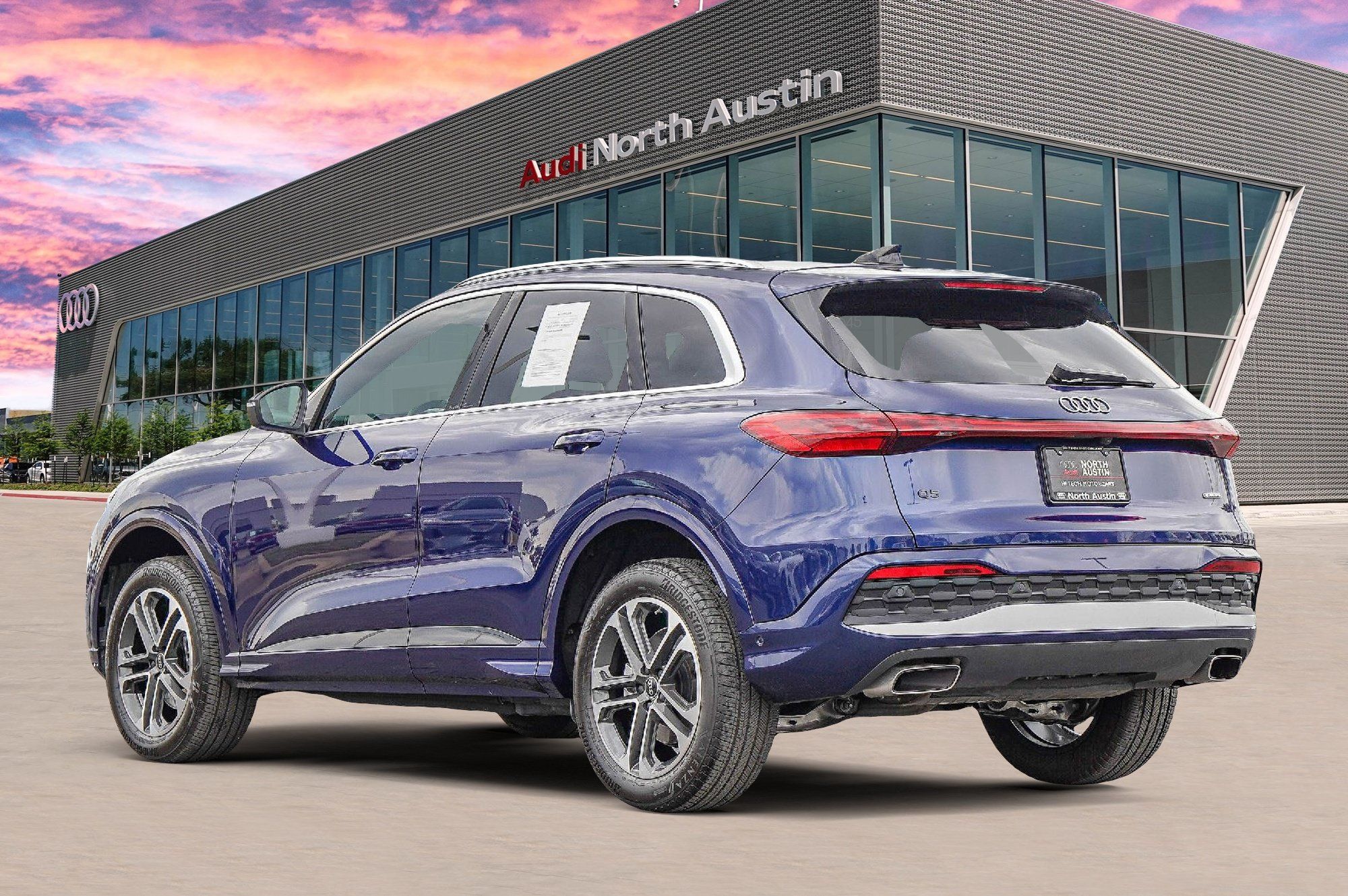 Used 2025 Audi Q5 Premium w/ Convenience Package AWD/4WD image 6