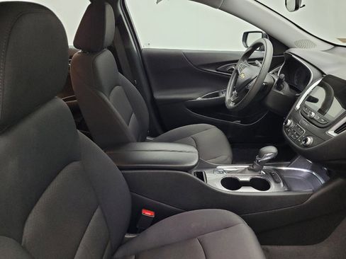 Used 2024 Chevrolet Malibu LT image 21