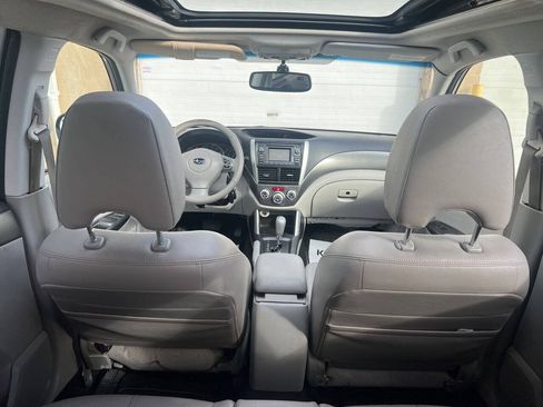 Used 2011 Subaru Forester 2.5X Limited AWD/4WD image 17
