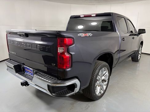 Used 2024 Chevrolet Silverado 1500 LT image 10