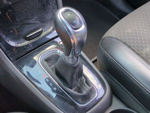 Used 2021 Buick Encore Preferred w/ Safety Package image 24