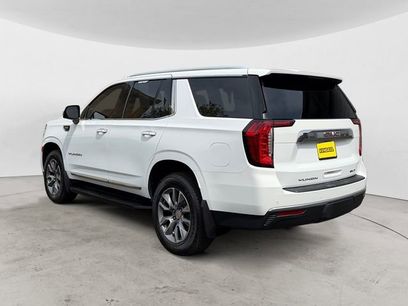 Used 2023 GMC Yukon SLT w/ SLT Luxury Package