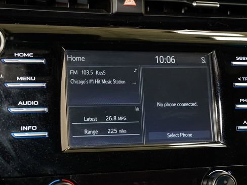 Used 2018 Toyota Camry SE image 13