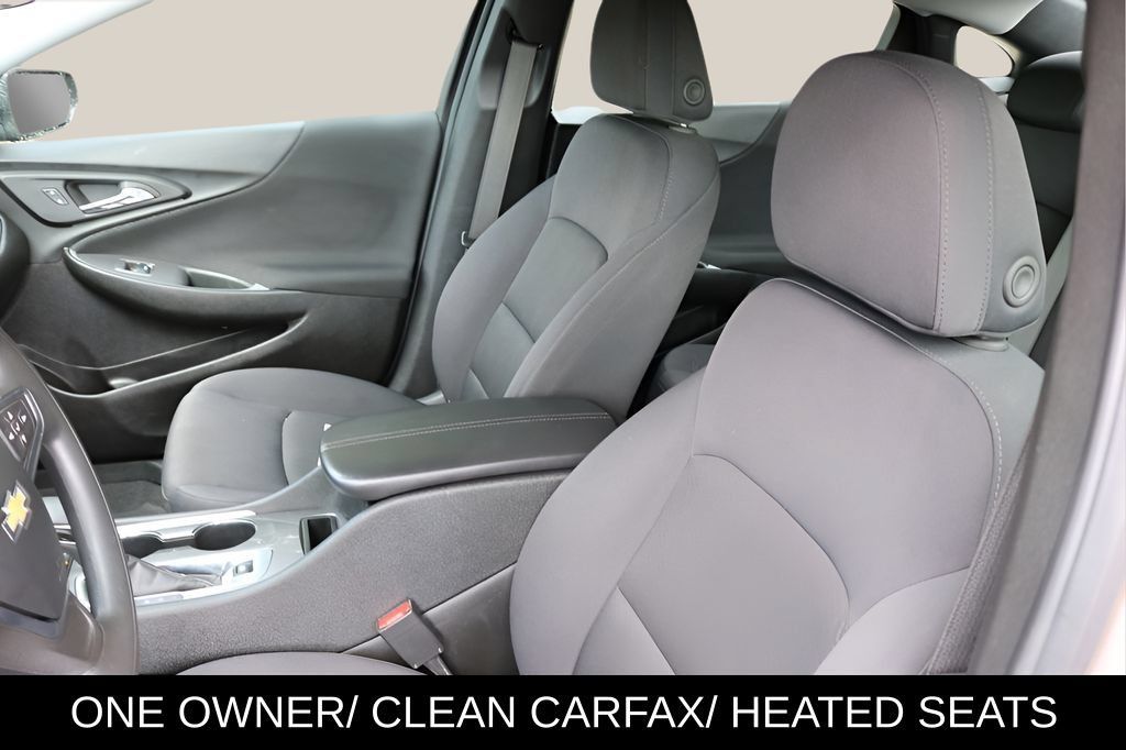 Used 2025 Chevrolet Malibu LT FWD image 12