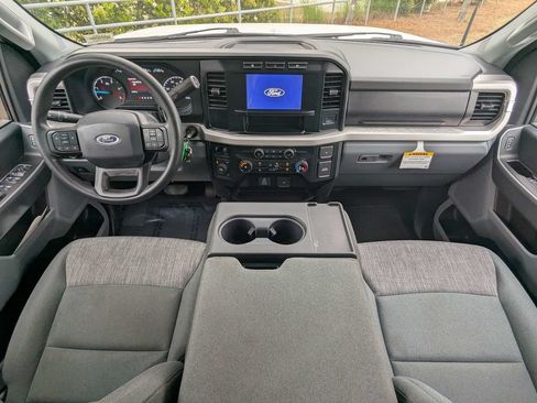 Used 2024 Ford F250 XLT AWD/4WD image 17