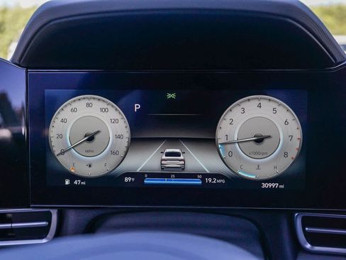 New 2023 Hyundai Elantra SEL w/ Convenience Package image 23