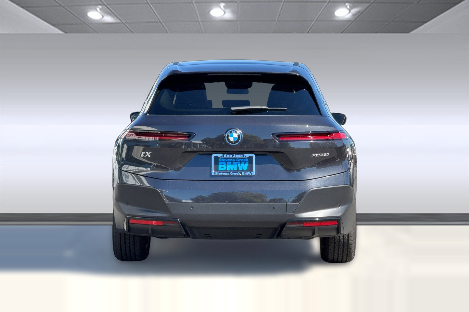 Certified 2024 BMW iX xDrive50 w/ Convenience Package AWD/4WD image 10