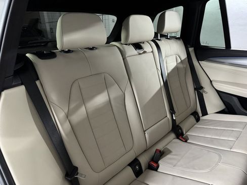 Used 2021 BMW X3 xDrive30e w/ Executive Package image 46