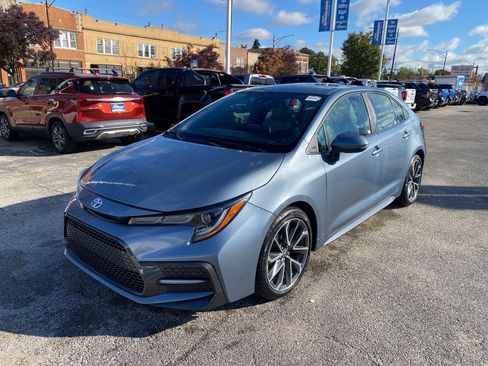 Used 2020 Toyota Corolla SE image 3