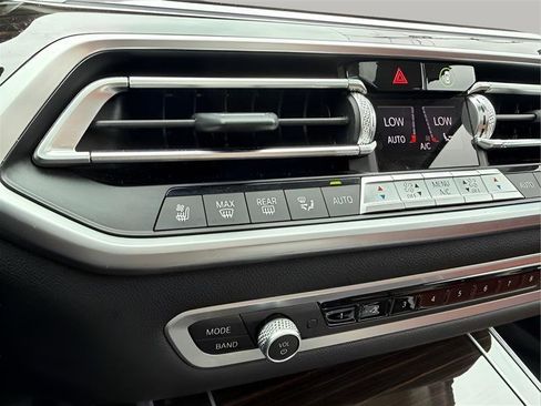 Used 2020 BMW X7 xDrive40i w/ Premium Package AWD/4WD image 58
