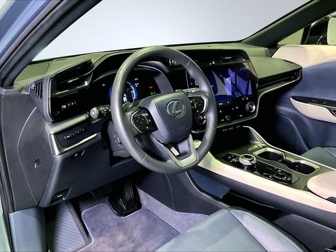 Used 2023 Lexus RZ 450e Premium w/ Technology Package image 16