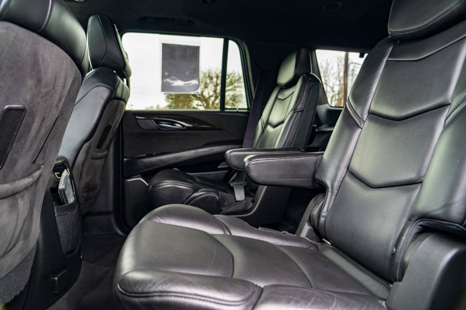 Used 2017 Cadillac Escalade Platinum AWD/4WD image 20