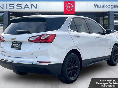 Used 2018 Chevrolet Equinox LT FWD image 5