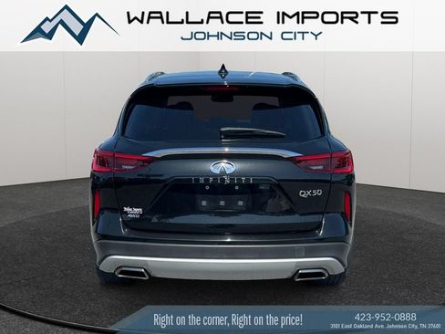 Used 2019 INFINITI QX50 Luxe w/ Navigation Package AWD/4WD image 4