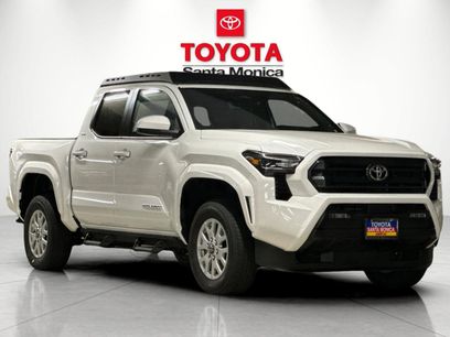 New 2025 Toyota Tacoma SR5