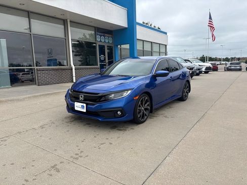 Used 2021 Honda Civic Sport image 1
