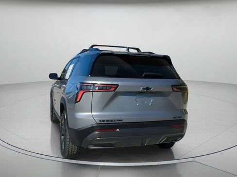 Used 2025 Chevrolet Equinox ACTIV w/ Convenience Package III image 22
