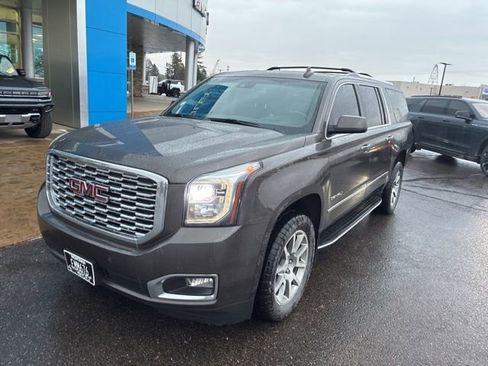 Used 2019 GMC Yukon XL Denali w/ Open Road Package image 1