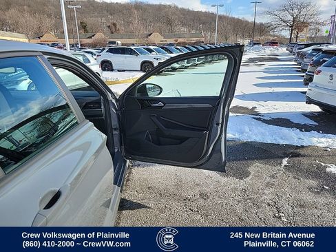 Used 2019 Volkswagen Jetta GLI image 41