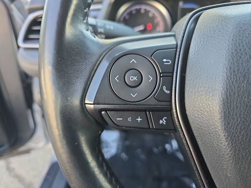 Used 2024 Toyota Camry SE image 22