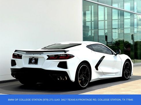 Used 2022 Chevrolet Corvette Stingray Coupe RWD image 4