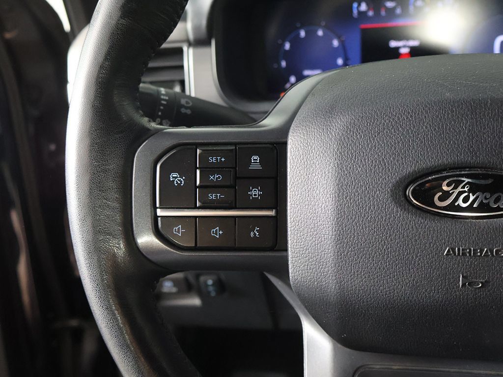 Used 2024 Ford F150 Lariat AWD/4WD image 39