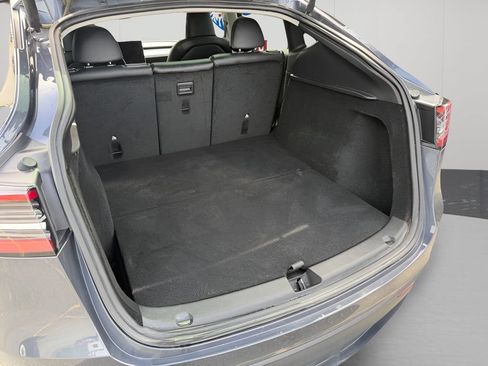 Used 2023 Tesla Model Y Long Range AWD/4WD image 26