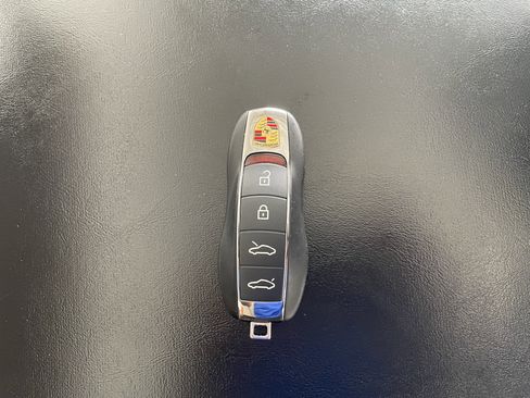 Used 2024 Porsche 718 Boxster GTS image 25