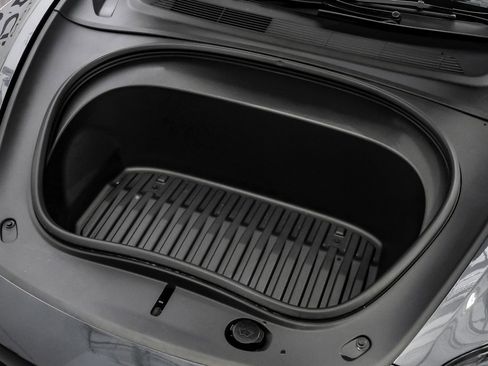 Used 2025 Tesla Model 3 Long Range image 41