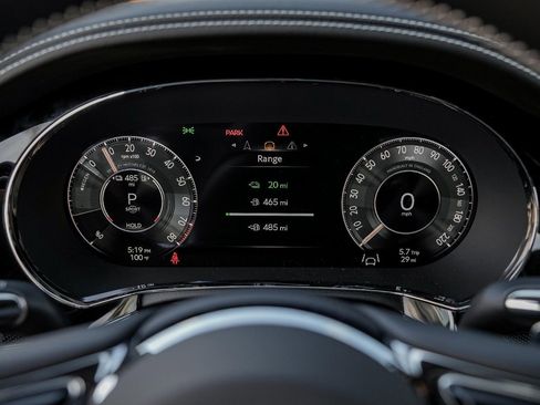 New 2026 Bentley Flying Spur Plug-In Hybrid image 24