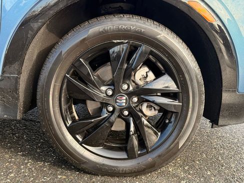 Used 2024 Buick Encore GX Sport Touring image 10