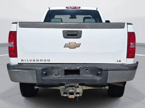 Used 2010 Chevrolet Silverado 2500 W/T image 6
