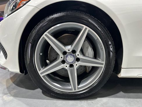 Used 2015 Mercedes-Benz C 300 4MATIC Sedan image 7