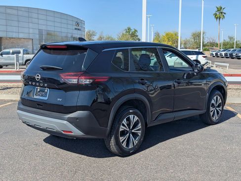 Certified 2023 Nissan Rogue SV image 8