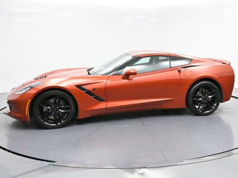 Used 2016 Chevrolet Corvette Stingray Coupe w/ 2LT Preferred Equipment Group RWD image 4